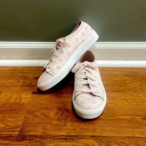 Loft Blush Sneakers 7M